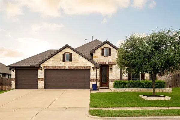 $395,500 | 1610 Cherry Hill Drive, Anna, TX 75409