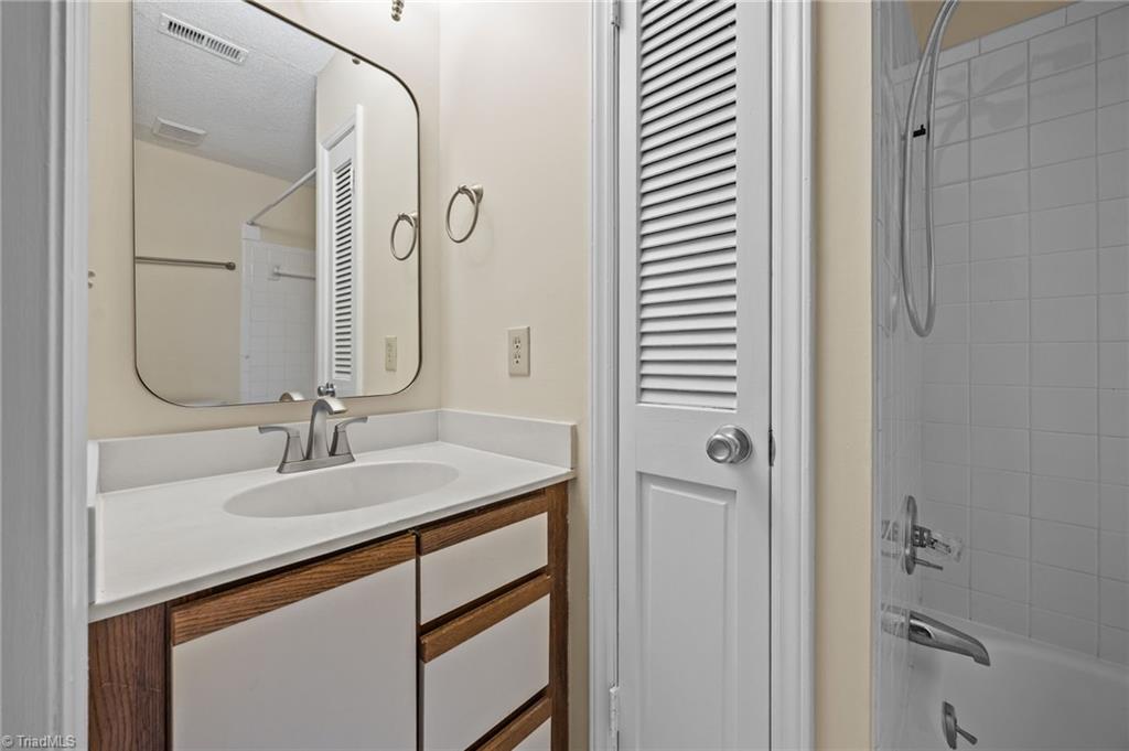 3112 Coachman's Way Durham, NC 27705 - Photo 20 of 31