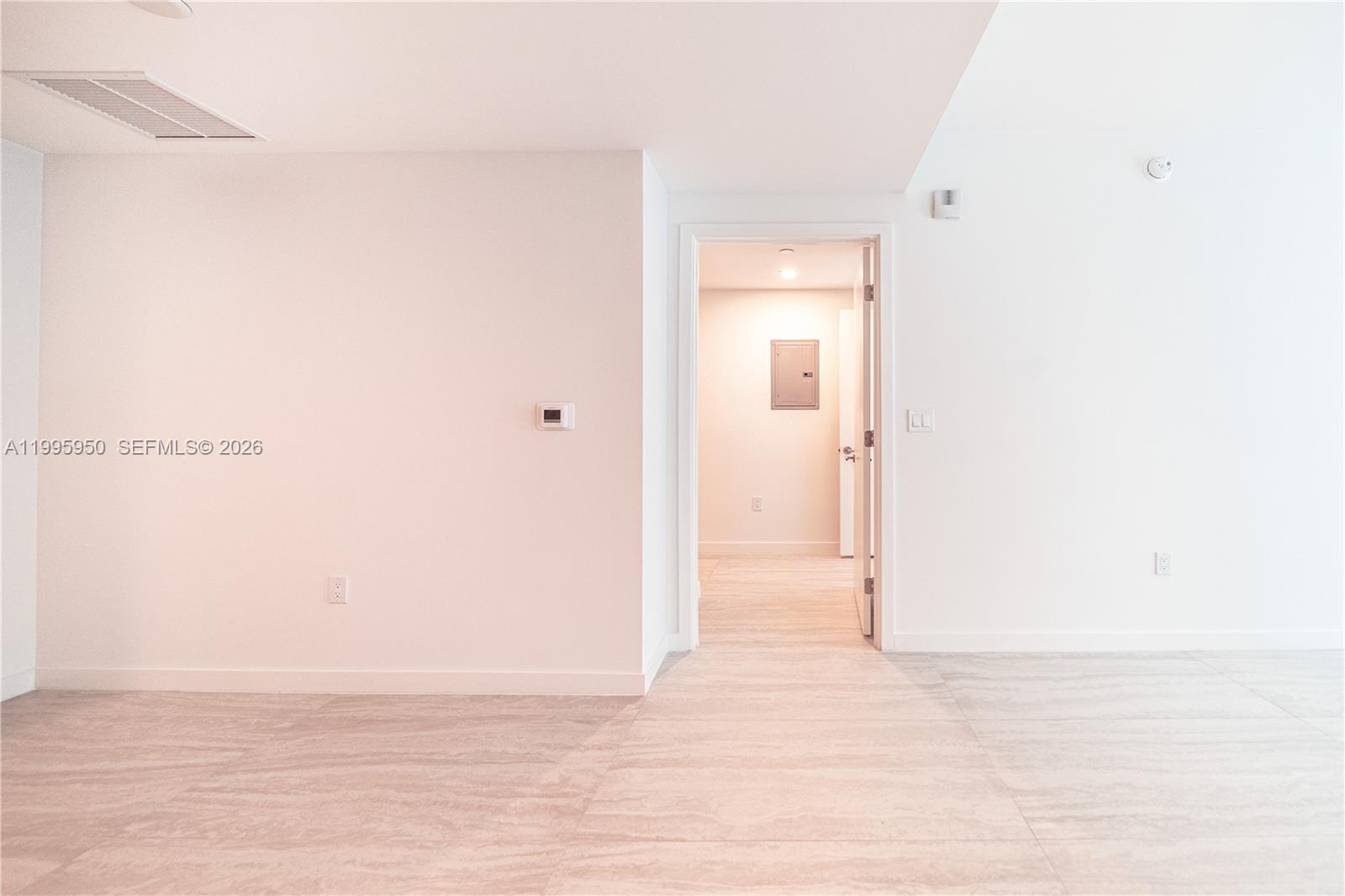 77 Southeast 5th Street, Unit 2908 Miami, FL 33131 - Photo 55 of 73