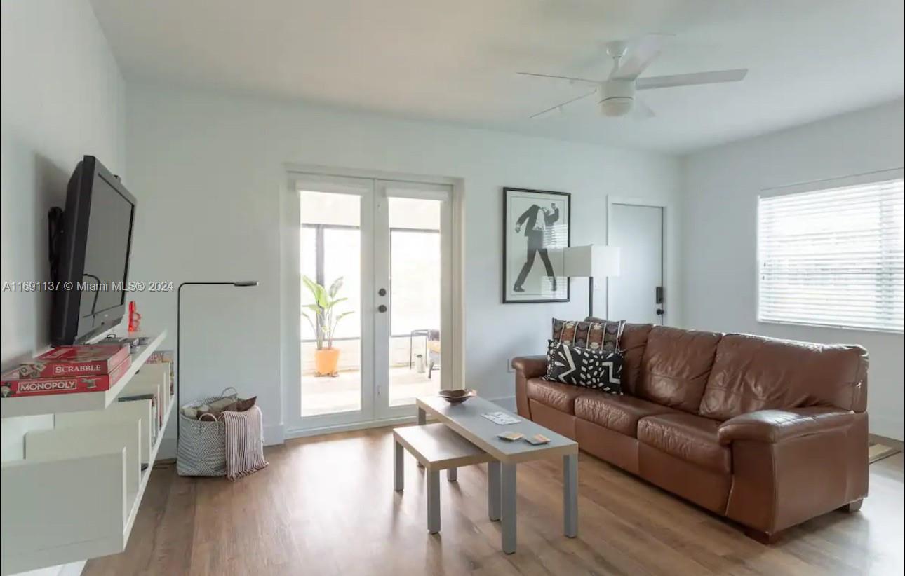 511 Southwest 15th Avenue Miami, FL 33135 - Photo 14 of 81