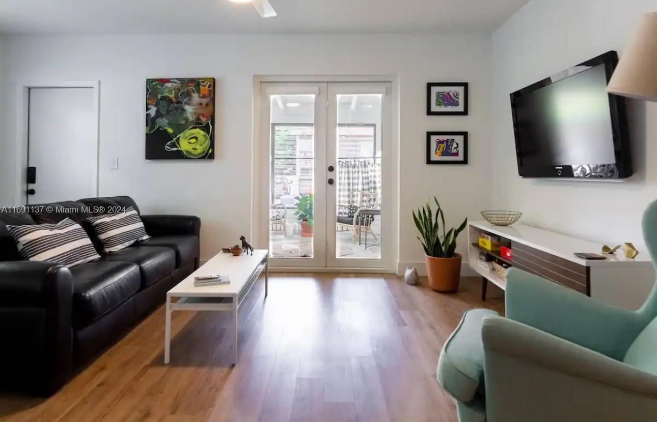 511 Southwest 15th Avenue Miami, FL 33135 - Photo 29 of 81