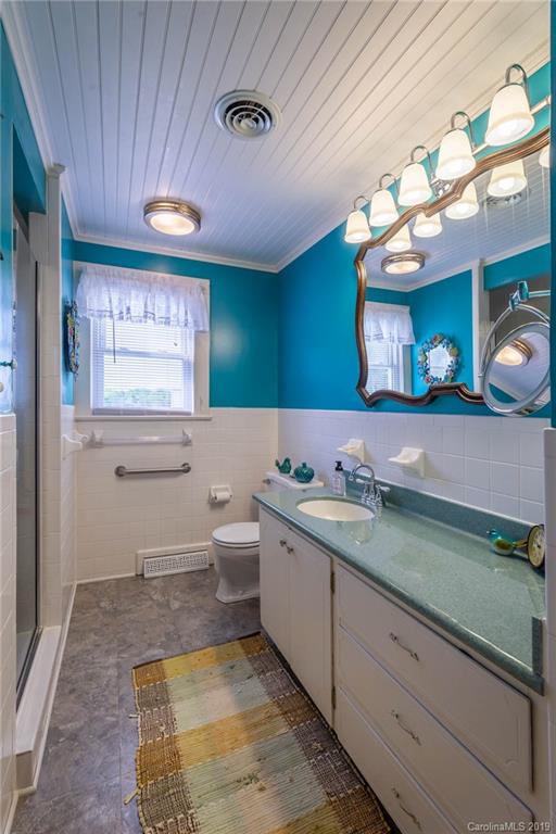 1973 Jamestown Road Morganton, NC 28655 - Photo 13 of 25 Gallery Image 13