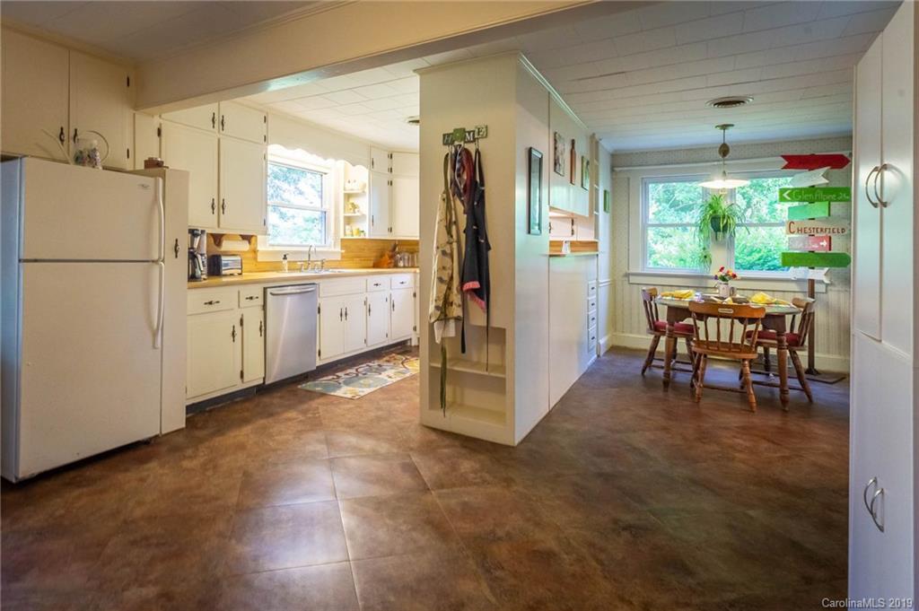 1973 Jamestown Road Morganton, NC 28655 - Photo 19 of 25 Gallery Image 19