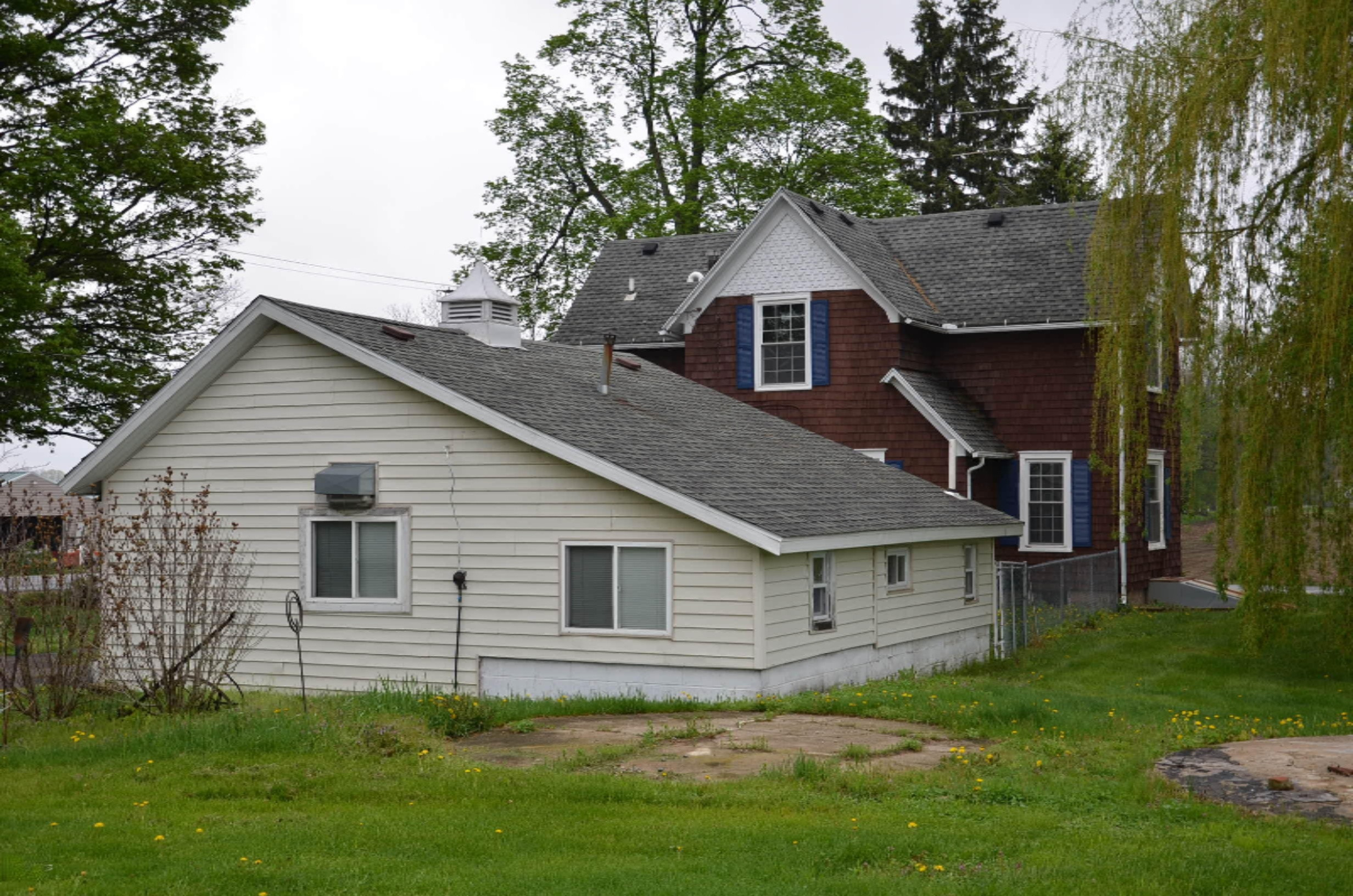 8625 Milo Road Delton, MI 49046 - Photo 3 of 31 DSC_9516