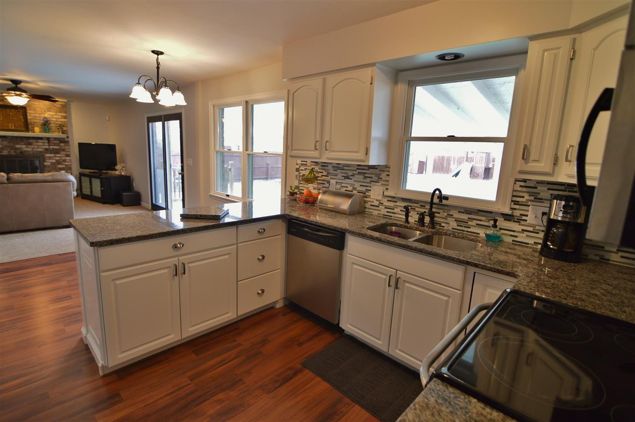 1236 Cayton Road Florence, KY 41042 - Photo 8 of 30 Gallery Image 8