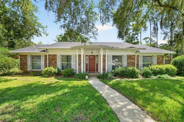 $419,900 | 3949 Northwest 38th Place, Gainesville, FL 32606