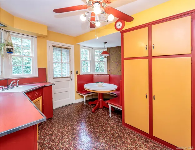 $1,299,000 | 43 Amherst Road, Port Washington, NY 11050