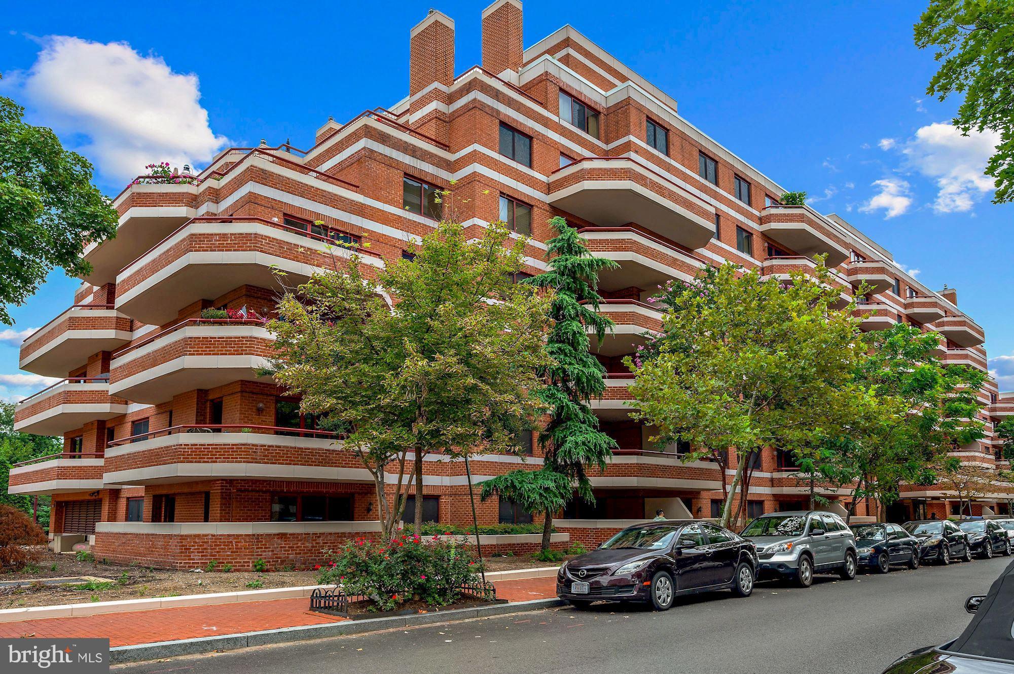 2301 N Street Northwest, Unit 402 Washington, DC 20037 - Photo 2 of 33