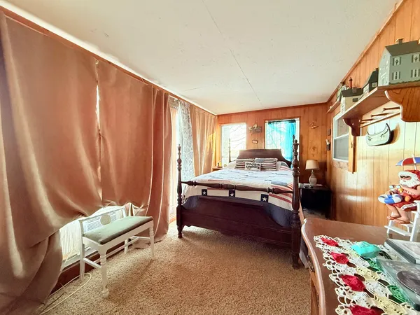 $39,000 | 62 Alley Cat Lane, Golconda, IL 62938