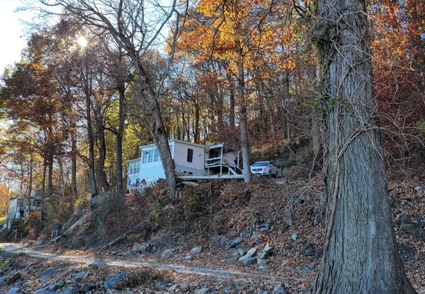 $39,000 | 62 Alley Cat Lane, Golconda, IL 62938