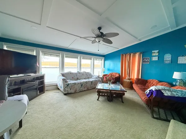 $39,000 | 62 Alley Cat Lane, Golconda, IL 62938