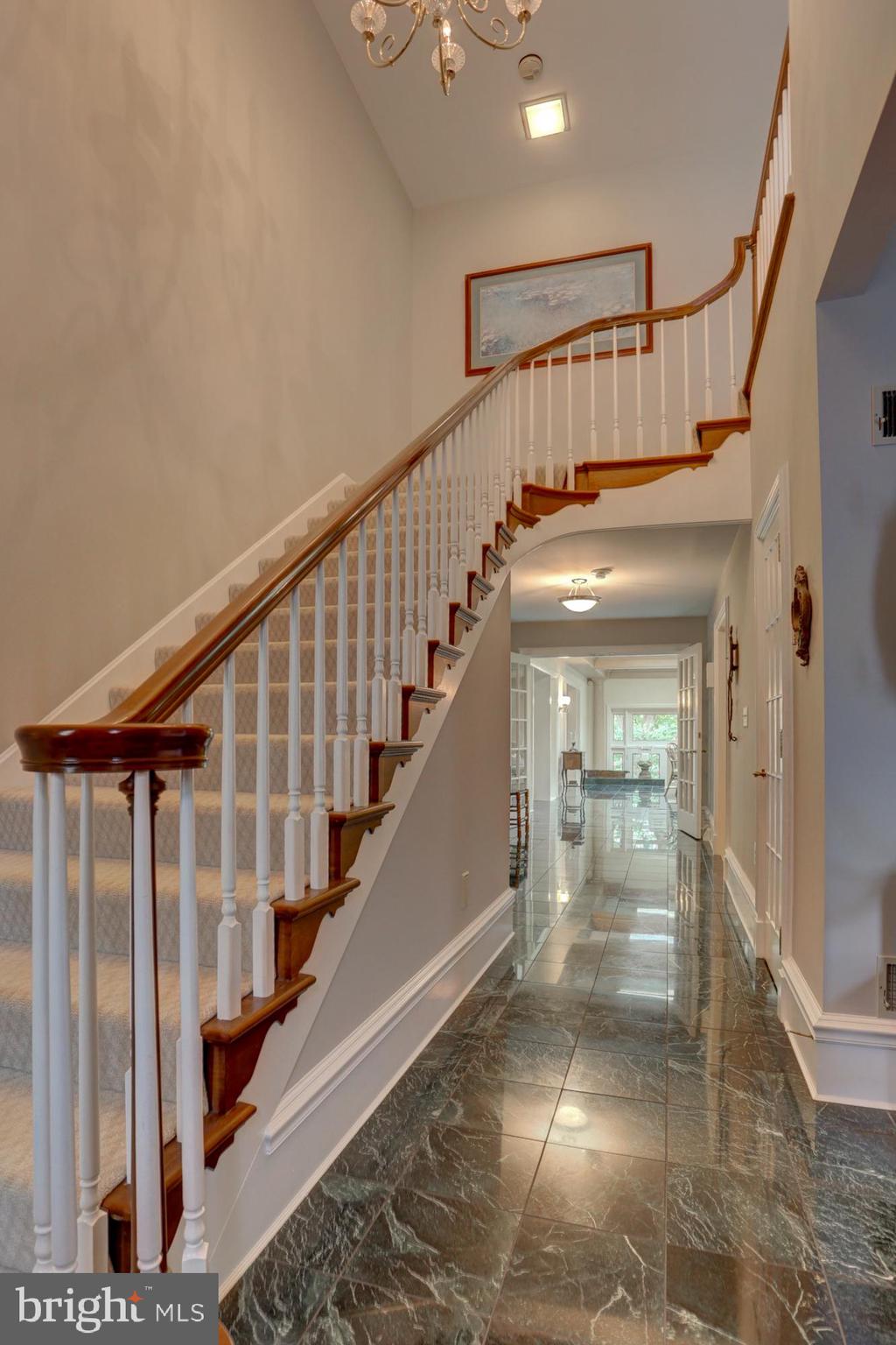 2601 Old Orchard Road Lancaster, PA 17601 - Photo 10 of 59 Foyer