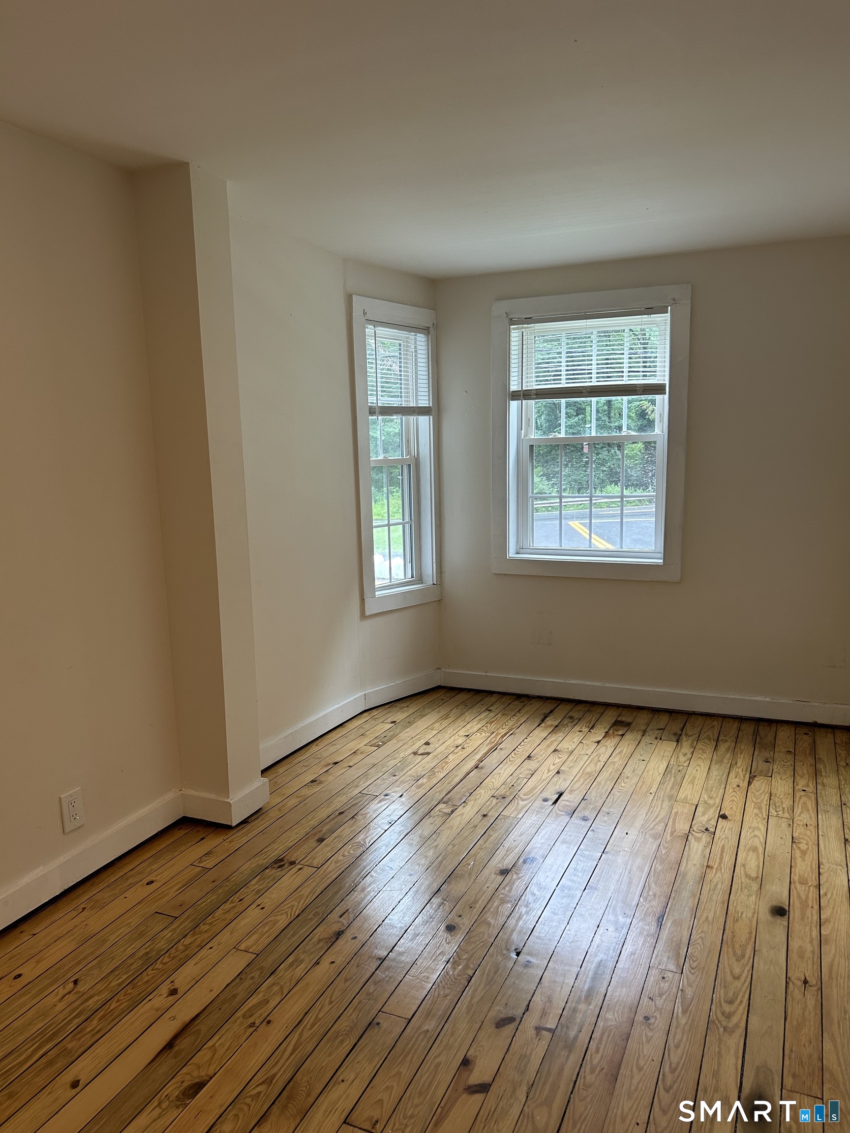 4-2 Weekeepeemee Road, Unit 2 Woodbury, CT 06798 - Photo 11 of 16