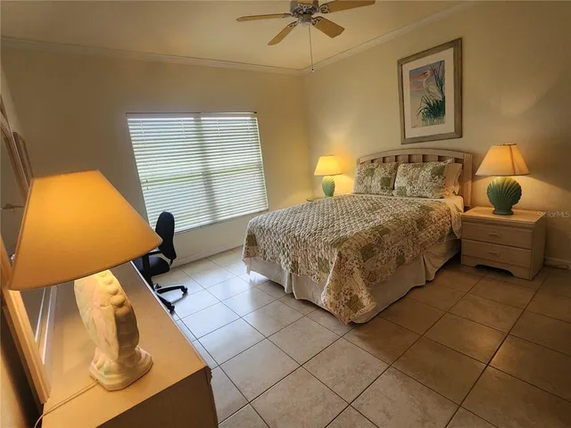 $2,000 | 6566 Fairway Gardens Drive, Bradenton, FL 34203