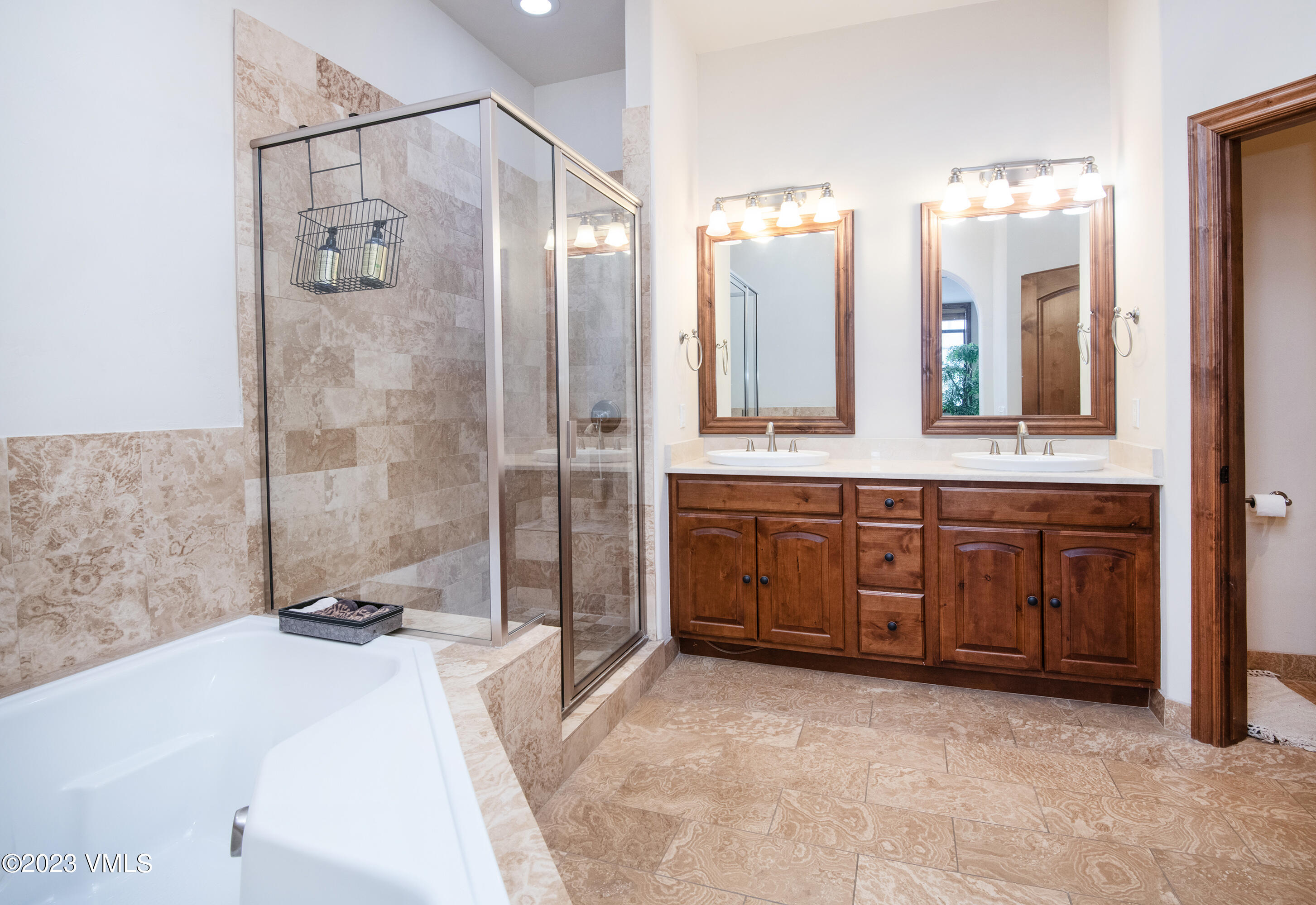 295 Main Street, Unit R207 Edwards, CO 81632 - Photo 15 of 31 Riverwalk-Ruby-207-MLS_15