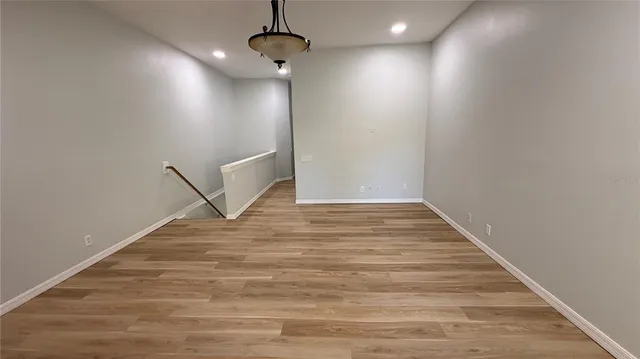 $2,700 | 3342 Covered Bridge Drive West, Dunedin, FL 34698