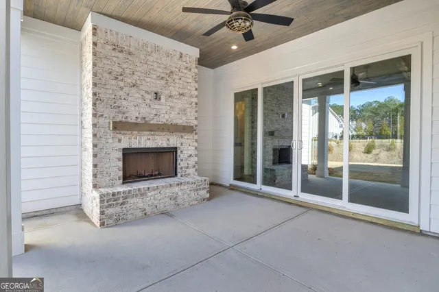 $893,400 | 25 Stubbs Hill, Senoia, GA 30276