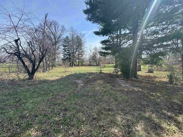 $90,000 | 201 South Main Street, Bicknell, IN 47512