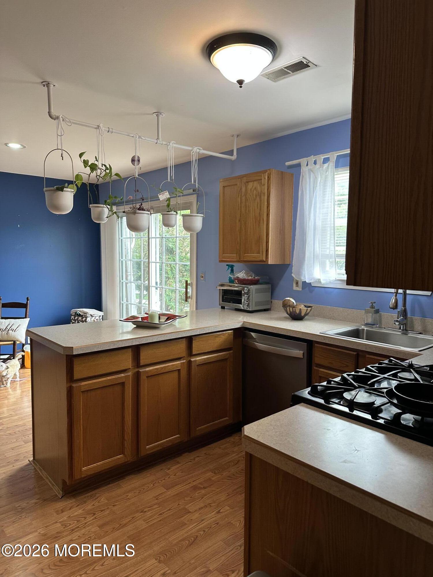 55 Perri Road Freehold, NJ 07728 - Photo 9 of 20 IMG_5437