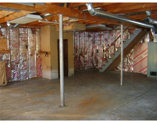 394 Cony Road Augusta, ME 04330 - Photo 9 of 12 Parking Lot/Garage. Interior