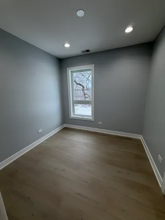 $2,495 | 2622 West Adams Street, Unit 2, Chicago, IL 60612
