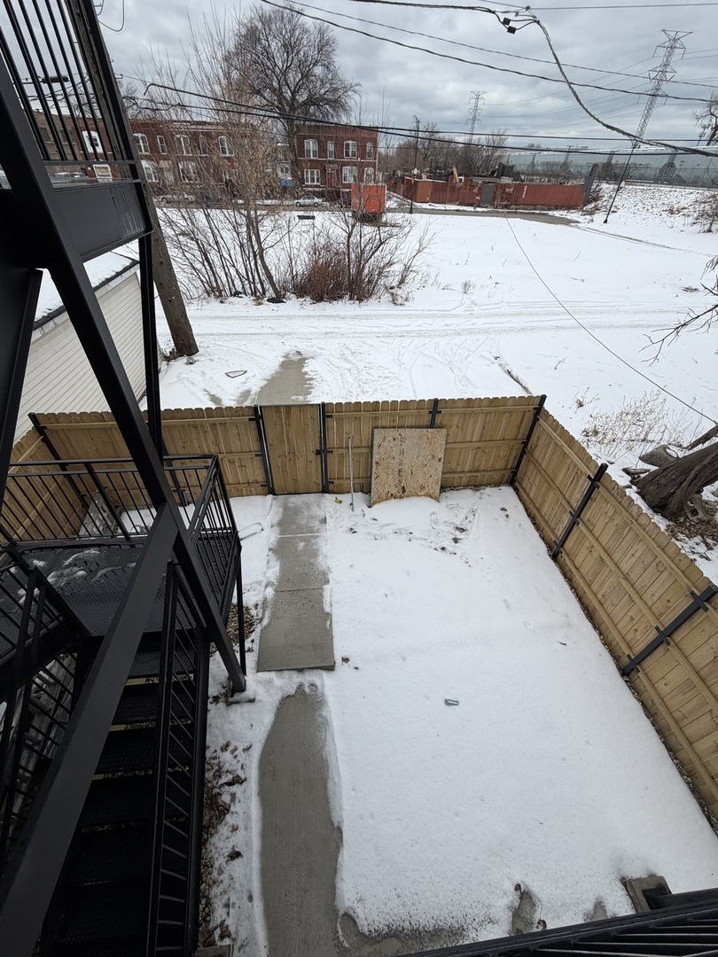2622 West Adams Street, Unit 2 Chicago, IL 60612 - Photo 25 of 26 a view of roof deck