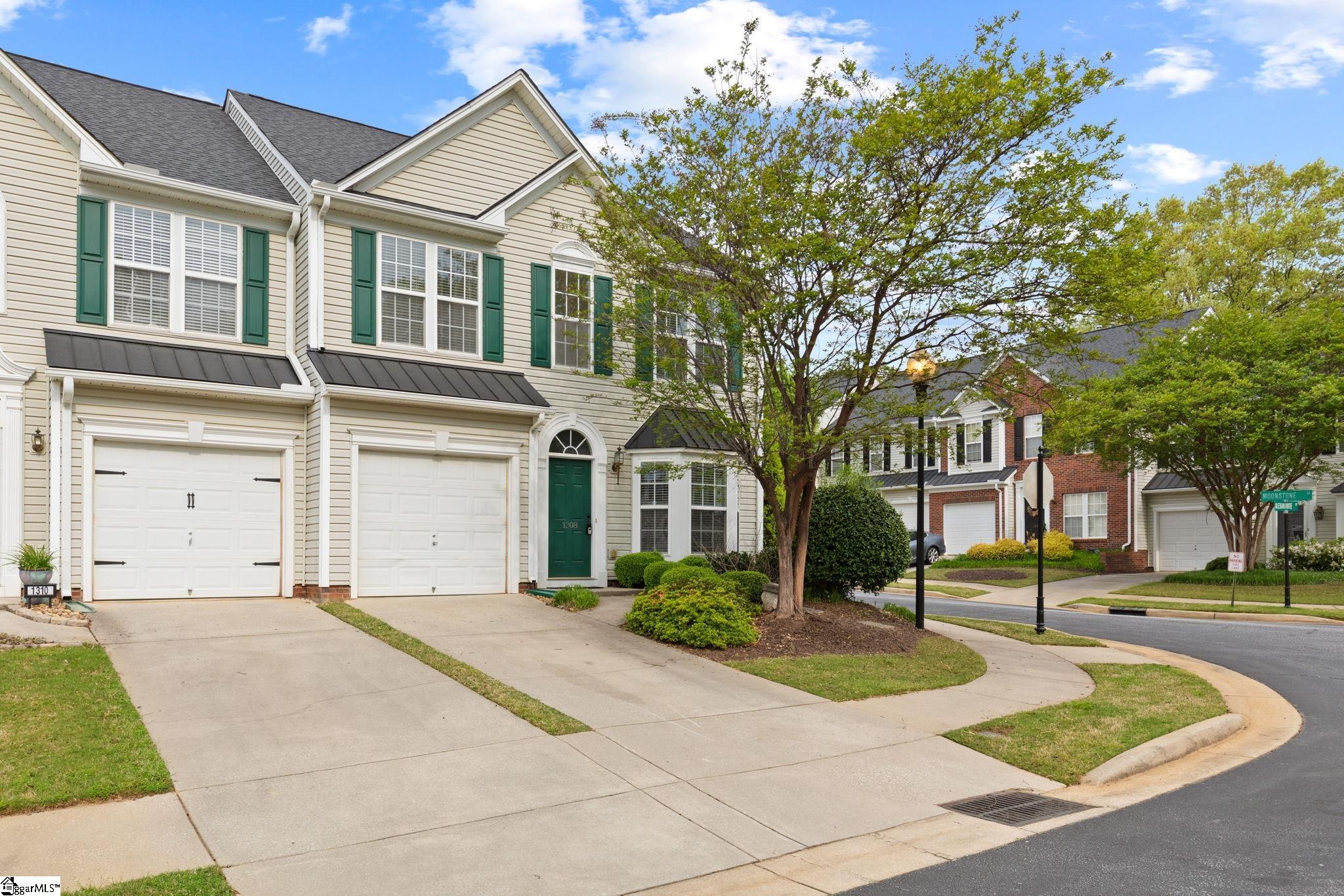 1308 Alexandrite Lane Mauldin, SC 29662 - Photo 3 of 36
