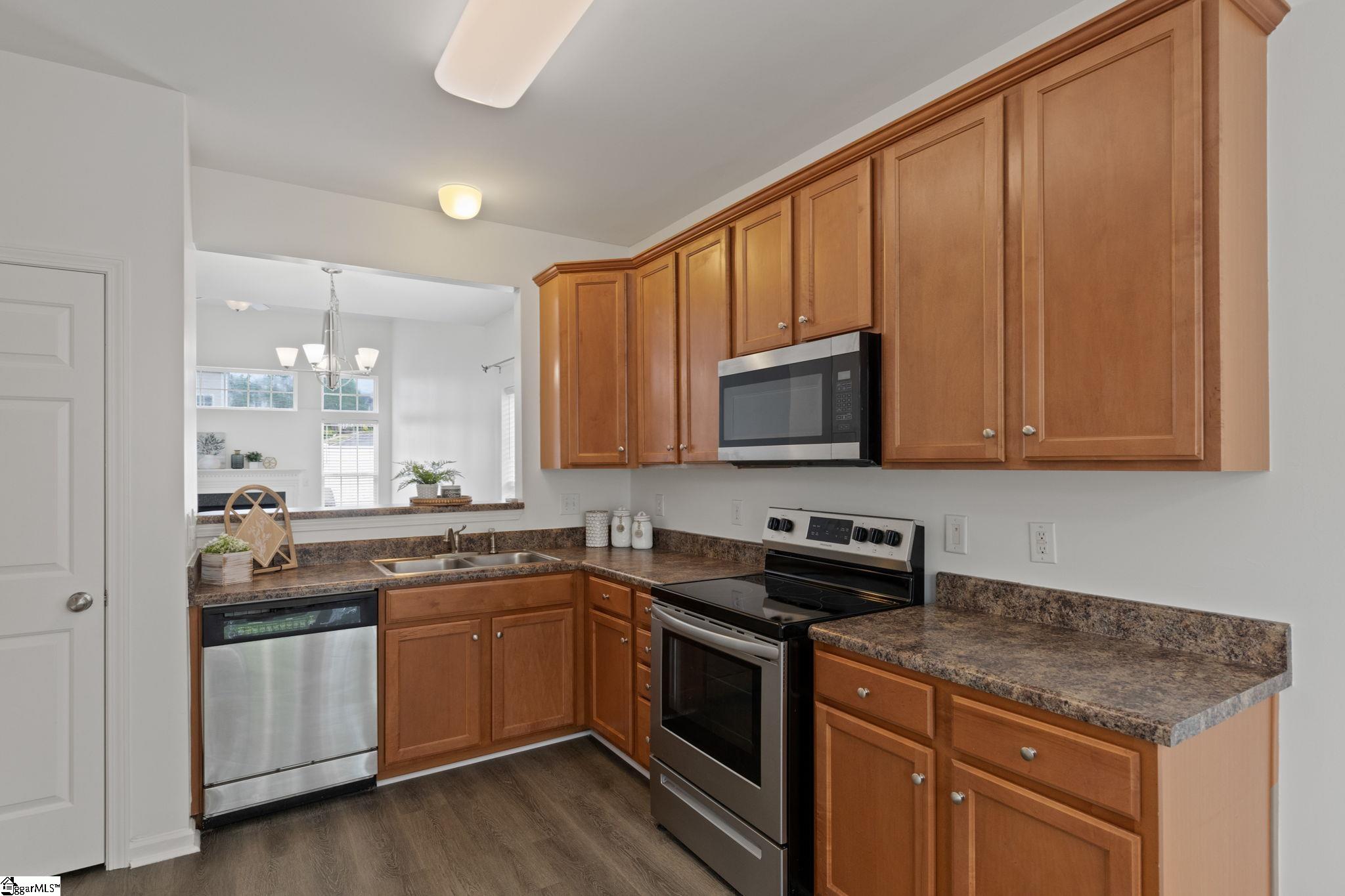 1308 Alexandrite Lane Mauldin, SC 29662 - Photo 9 of 36