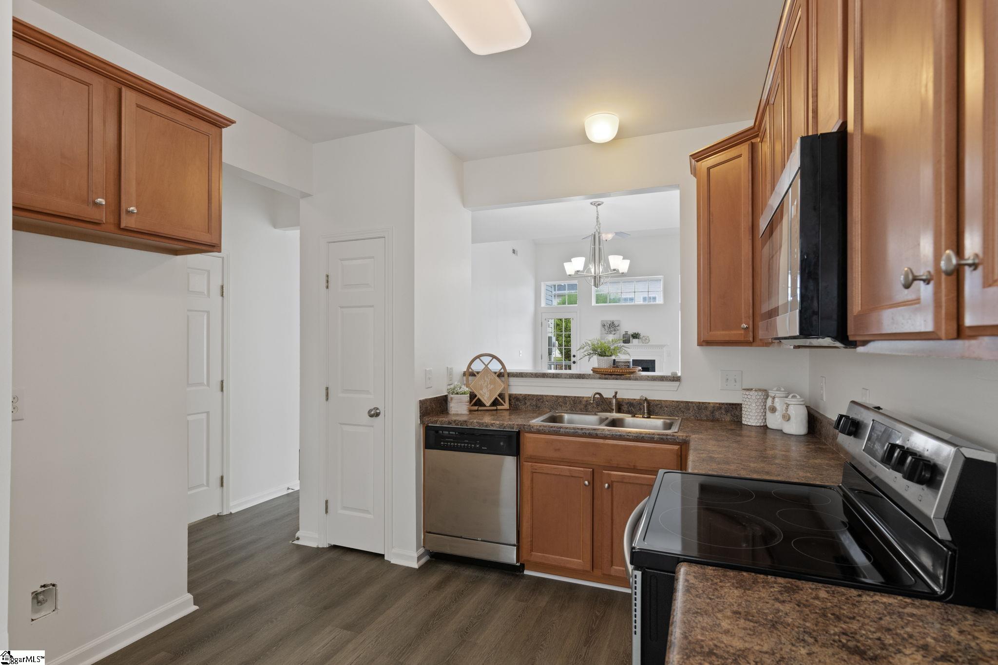 1308 Alexandrite Lane Mauldin, SC 29662 - Photo 10 of 36