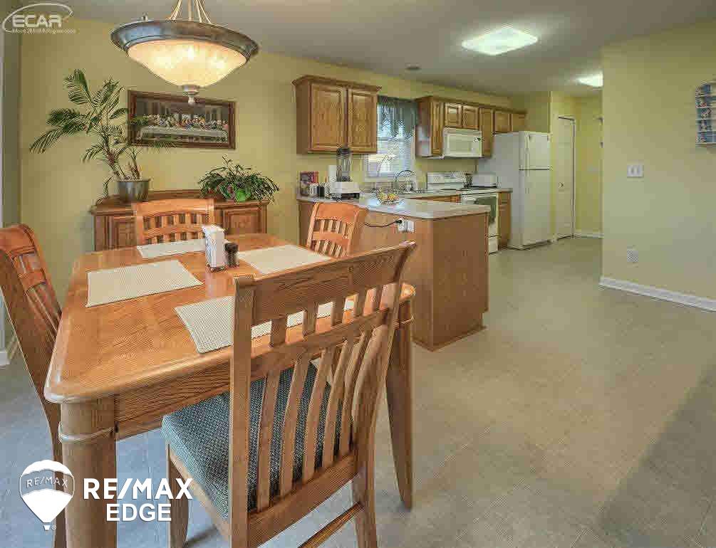 7020 Calkins Road Flint, MI 48532 - Photo 12 of 33 21232533-11.JPG