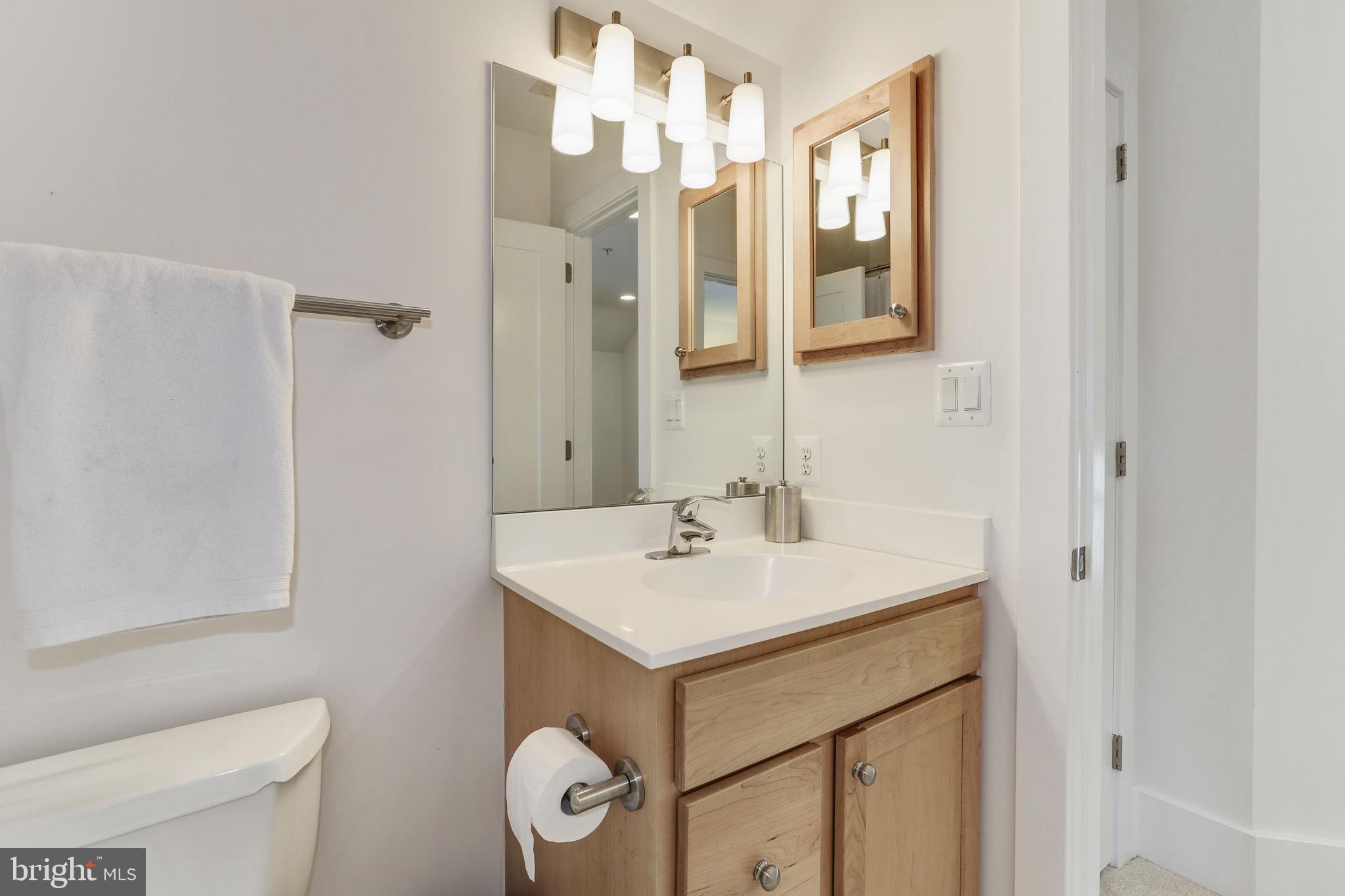 6208 Madawaska Road Bethesda, MD 20816 - Photo 35 of 38 Gallery Image 35
