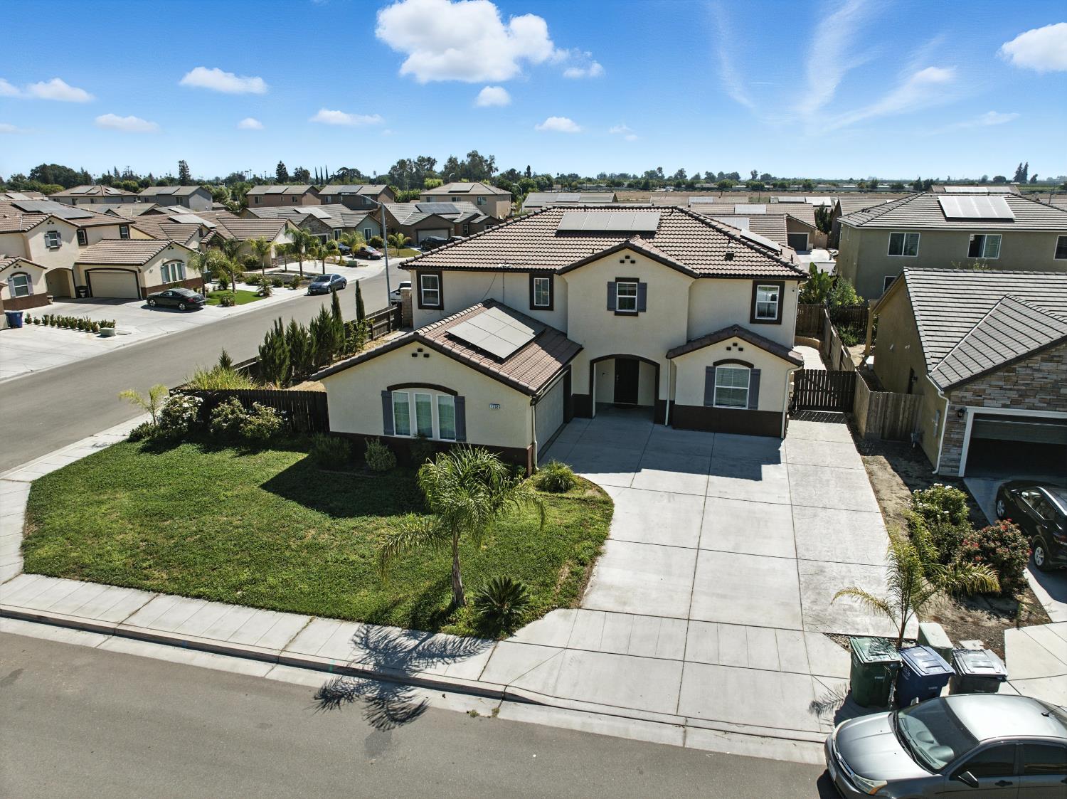 1732 Cleveland Street Selma, CA 93662 - Photo 23 of 24 a view of a city with tall buildings