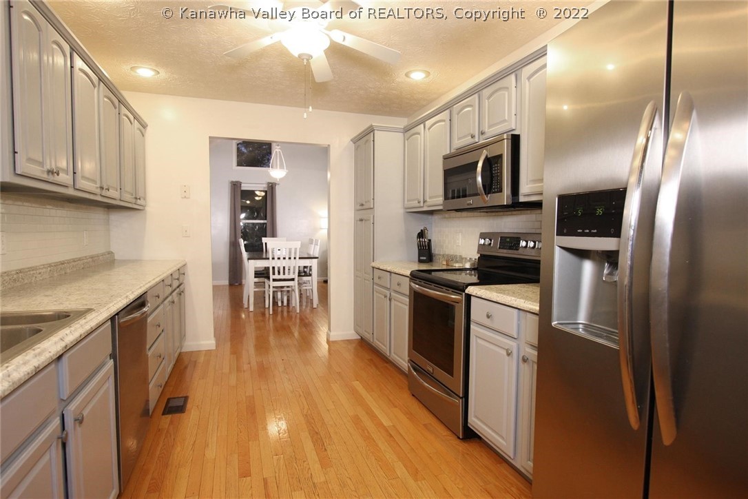 712 Tower Road Hurricane, WV 25526 - Photo 21 of 45 Gallery Image 21