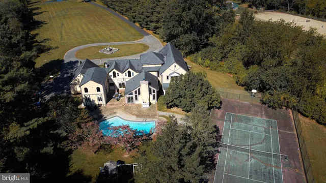 $1,900,000 | 740 Garwood Road, Moorestown, NJ 08057