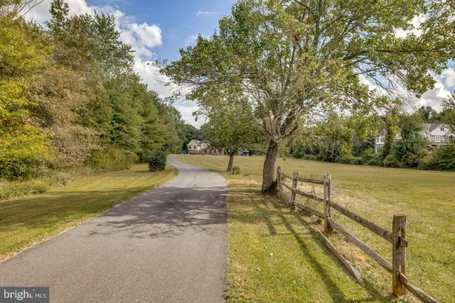 $1,900,000 | 740 Garwood Road, Moorestown, NJ 08057