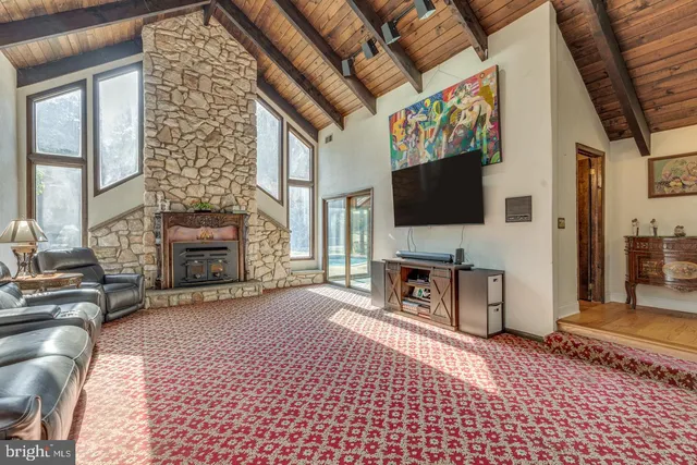 $1,900,000 | 740 Garwood Road, Moorestown, NJ 08057