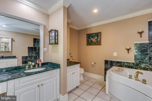 $1,850,000 | 740 Garwood Road, Moorestown, NJ 08057