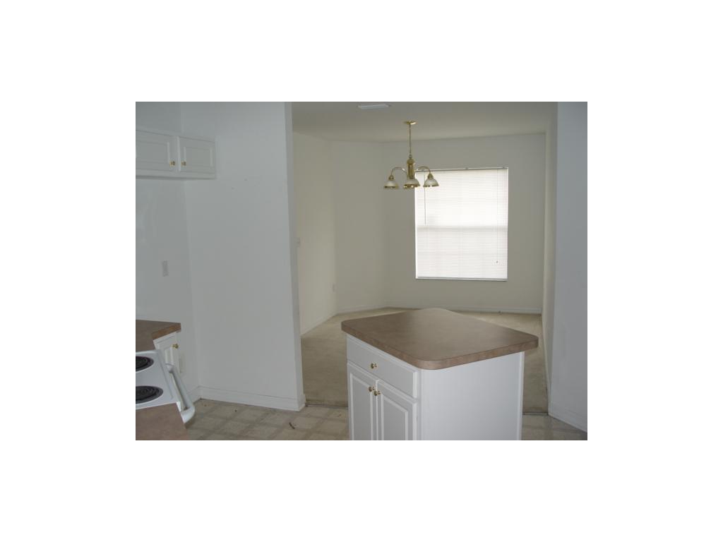 122 Drake Way Sebastian, FL 32958 - Photo 4 of 8 Gallery Image 4