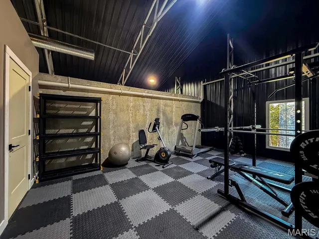 $1,499,000 | 709 Eberhardt Lane, De Soto, MO 63020