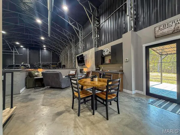 $1,449,000 | 709 Eberhardt Lane, De Soto, MO 63020