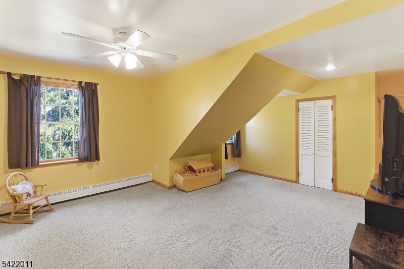 8 Woodlot Road Wayne, NJ 07470 - Photo 11 of 17