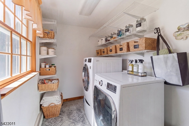 8 Woodlot Road Wayne, NJ 07470 - Photo 15 of 17