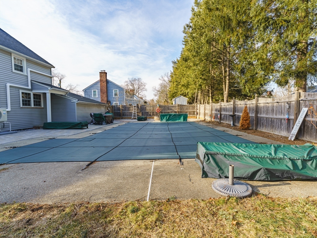 87 Bridle Path Road Springfield, MA 01118 - Photo 32 of 35