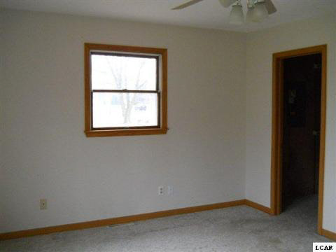 2530 Sharp Road Adrian, MI 49221 - Photo 7 of 8 20088712-6.JPG