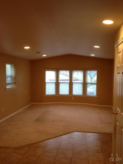 6219 Hickory Road Slatington, PA 18080 - Photo 4 of 13 Gallery Image 4