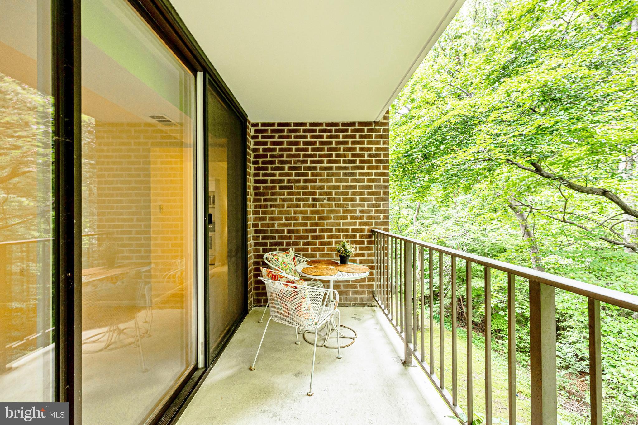 1556 Northgate Square, Unit 22B Reston, VA 20190 - Photo 17 of 34 Enjoy your morning beverage here!