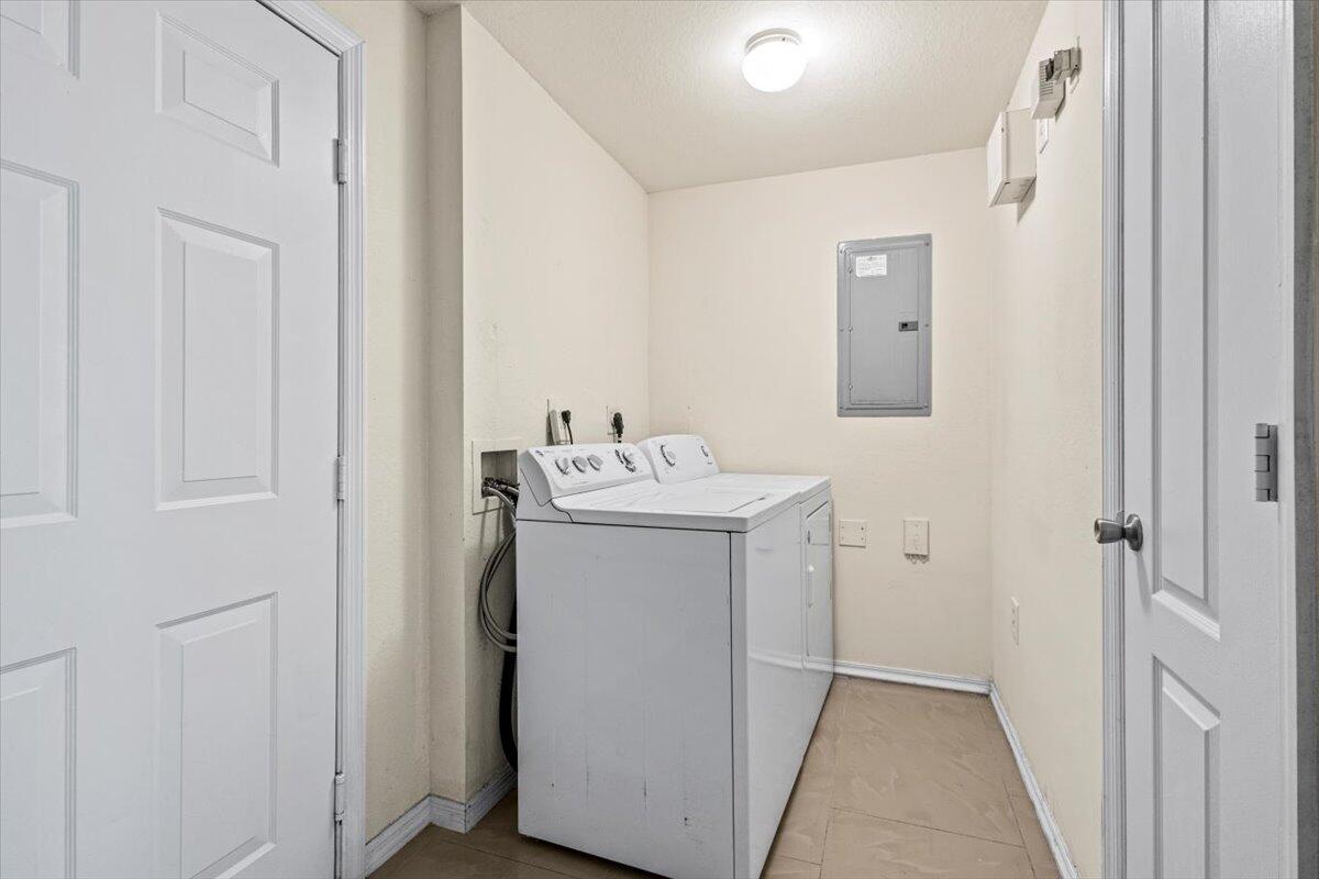 110 Southwest Peacock Boulevard, Unit 6101 Port St. Lucie, FL 34986 - Photo 28 of 70 42-GG3A9556