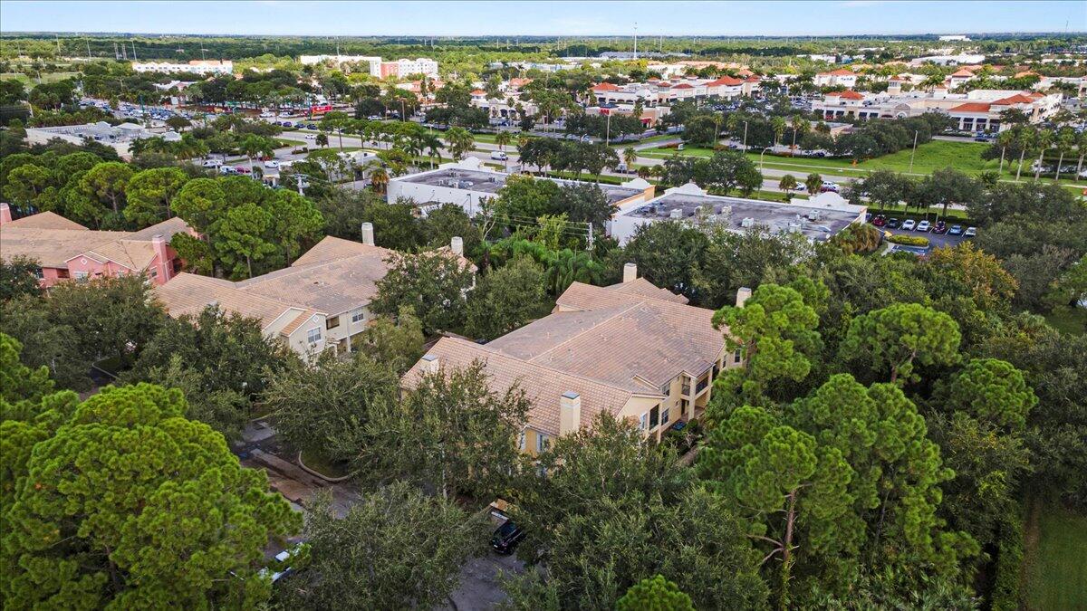 110 Southwest Peacock Boulevard, Unit 6101 Port St. Lucie, FL 34986 - Photo 46 of 70 an aerial view of multiple house