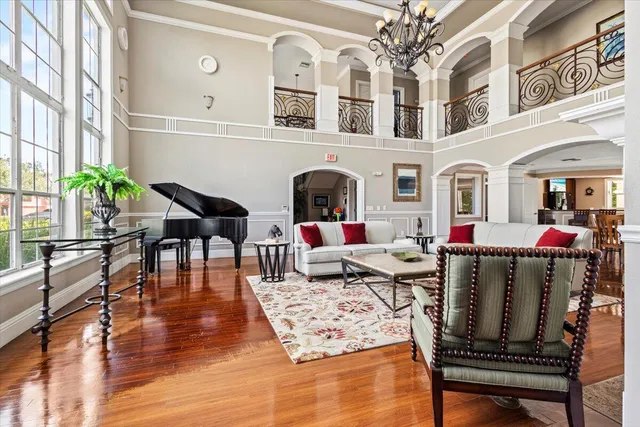 $265,000 | 110 Southwest Peacock Boulevard, Unit 6101, Port St. Lucie, FL 34986