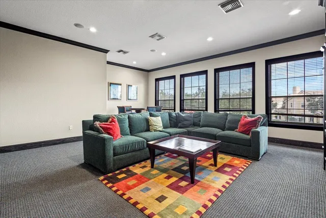 $265,000 | 110 Southwest Peacock Boulevard, Unit 6101, Port St. Lucie, FL 34986